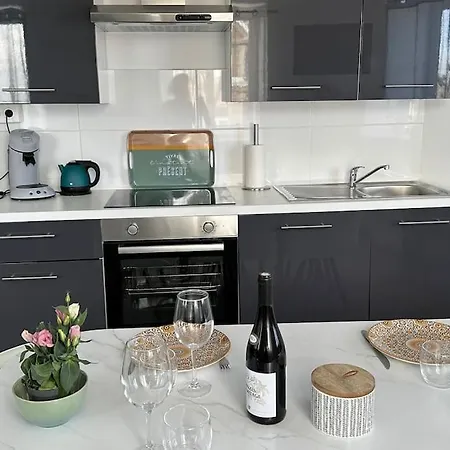 Duplex Chez Caro, 180m De La A Sur