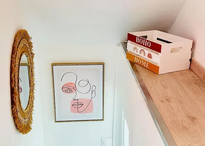 Duplex Chez Caro, 180m De La à Sur