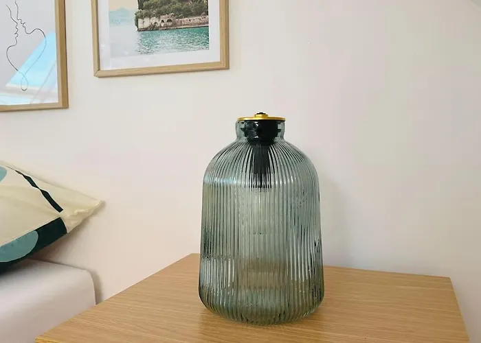 Duplex Chez Caro, 180m De La à Sur