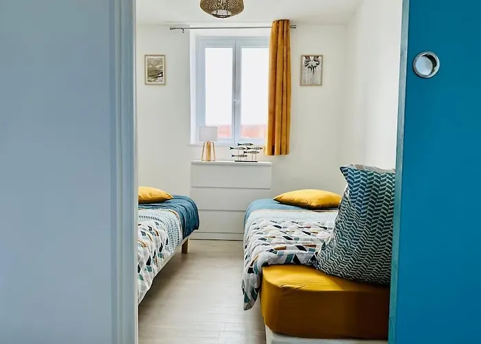 Duplex Chez Caro, 180m De La à Sur