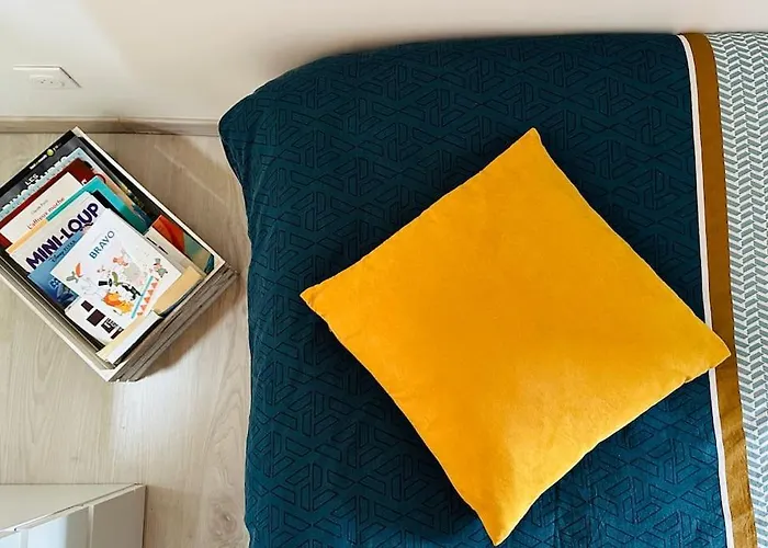 Duplex Chez Caro, 180m De La à Sur *